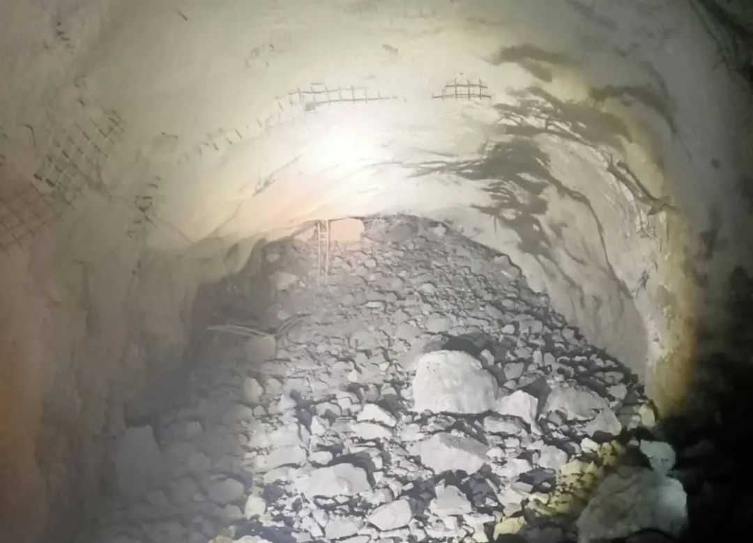 再创佳绩！塞尔维亚瑞基塔项目中深孔首爆告捷