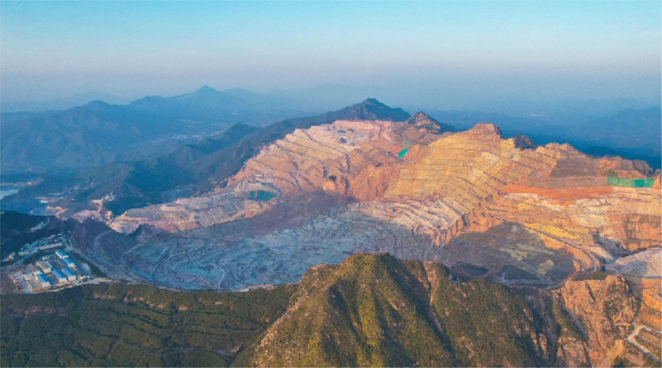 紫金山露天采剥工程