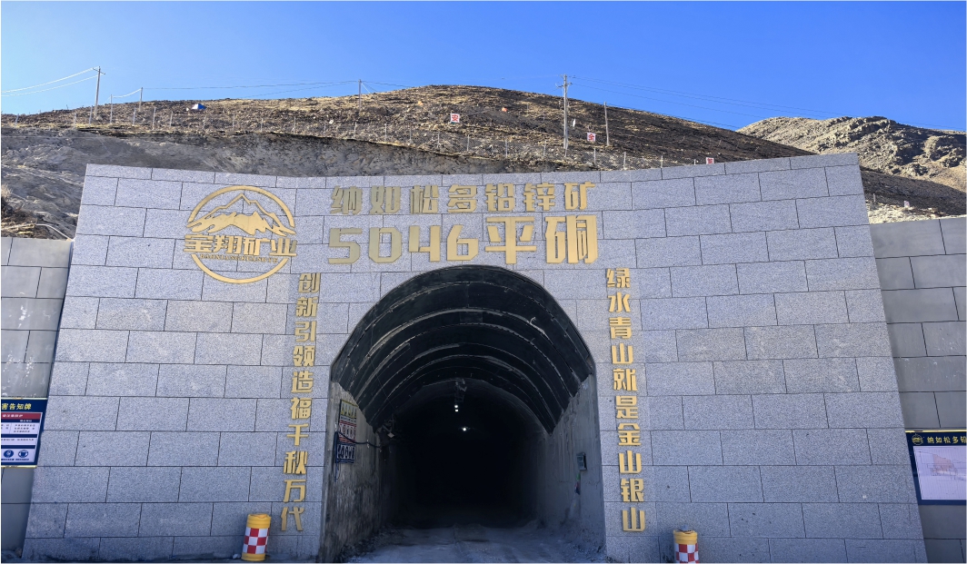 P38-01.jpg P38-01.jpg